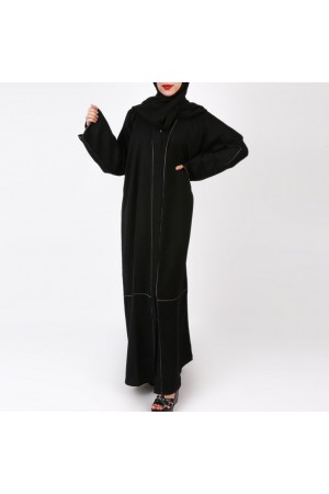 Abaya with a striped collar and embroidered sleeves