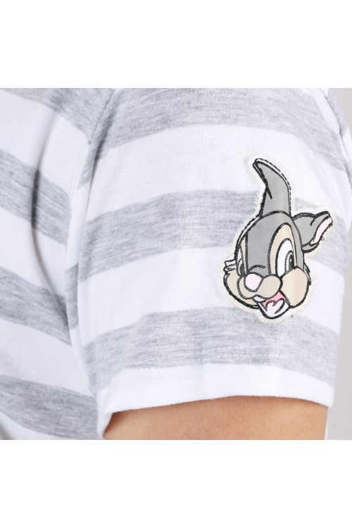 قميص مقلم بأكمام قصيرة وطبعات