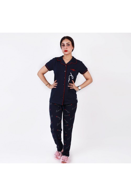 طقم بيجاما بنطلون مزخرف مع تيشيرت بياقة