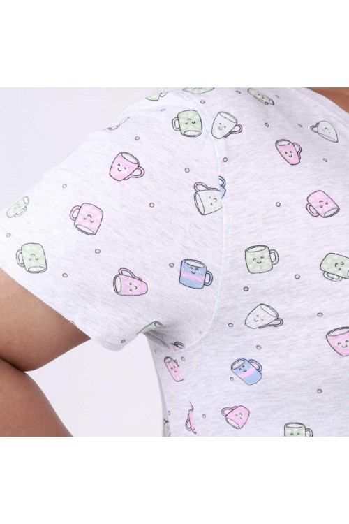 بيجاما بنطلون مع تيشيرت بأكمام قصيرة