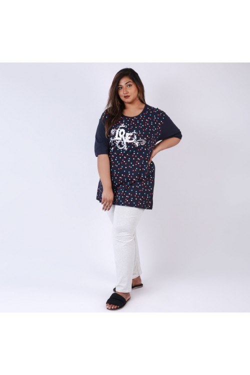 بنطلون بيجاما ساده مع تيشيرت بطبعات قلب