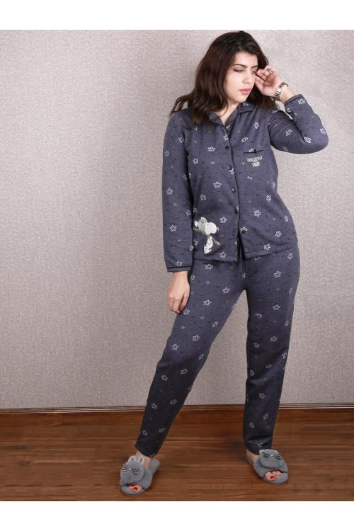 بيجاما شتوي مزينة بطبعات و أزرار إغلاق