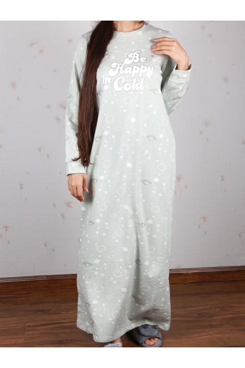 قميص طويل مزين بطبعات وياقة ضيقة