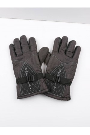Winter gloves with prints