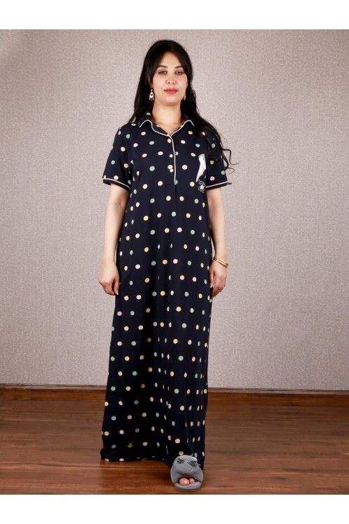 قميص طويل منقط بأزرار إغلاق