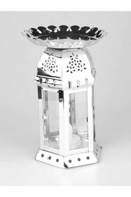 فانوس زجاج بتصاميم مفرغة