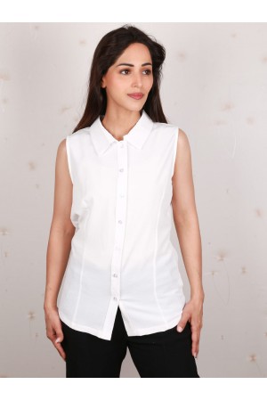 Sleeveless shirt with collar and buttons closure