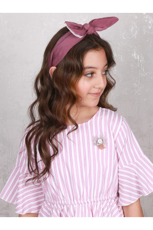 شريطة شعر عريضة مع فيونكة