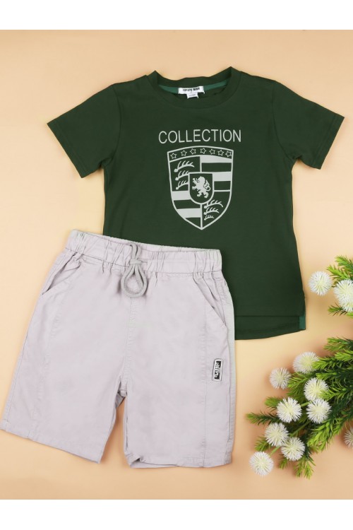 طقم شورت بخصر مطاطي مع تيشيرت بياقة ضيقة