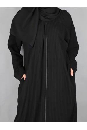 Abaya With Zipper Closure With Pockets And Scarf