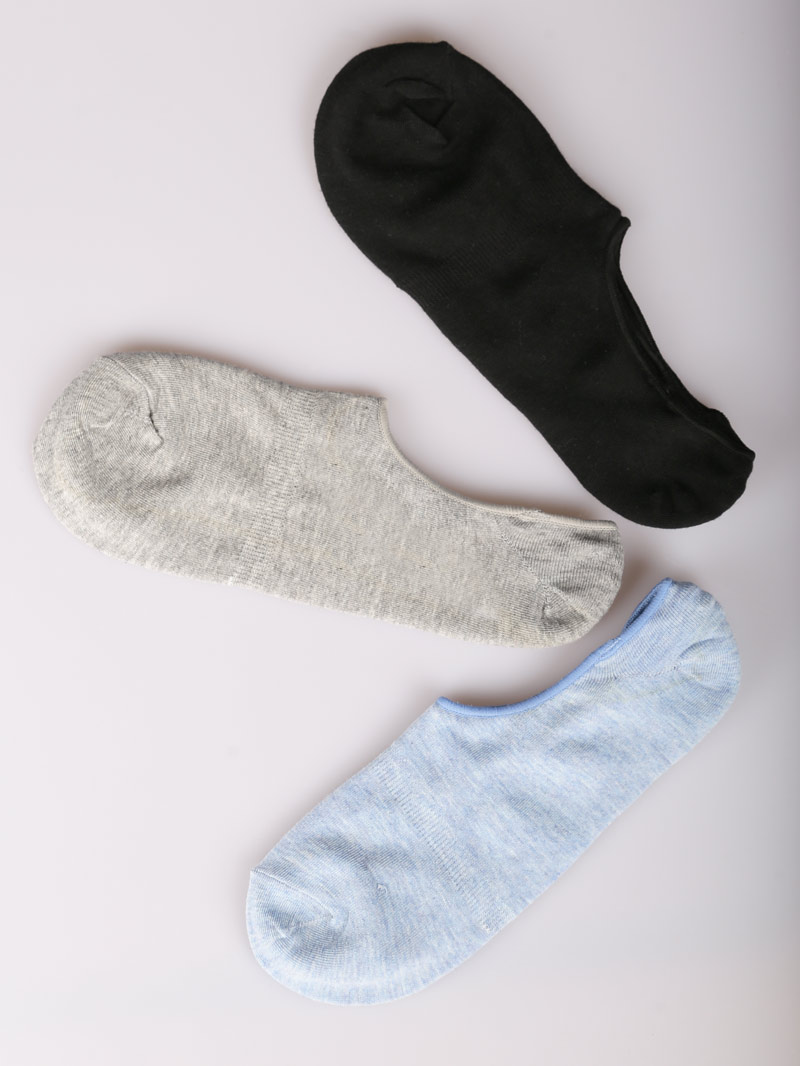 Set of 3 pairs of plain black socks