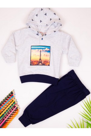 Casual set of plain pants with a printed pullover