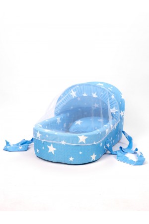 Portable baby bed with pillow and net