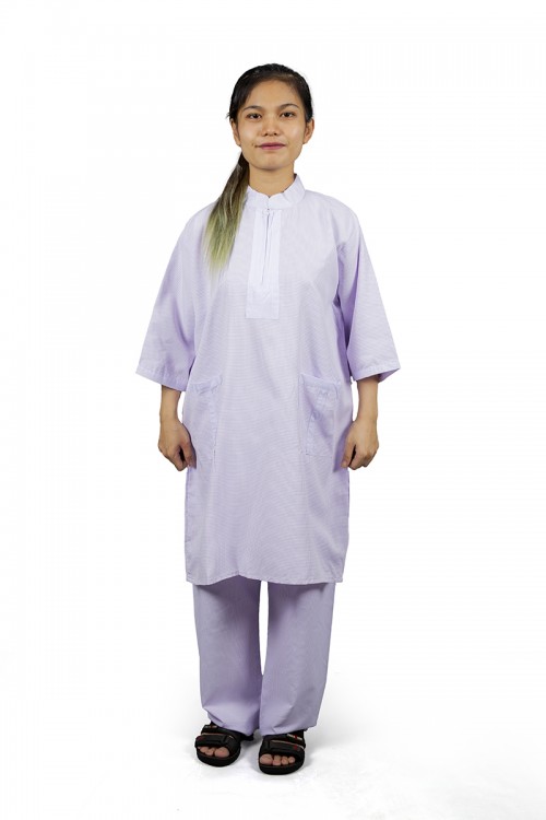 زي عاملات بياقة عالية و سحاب مع جيب