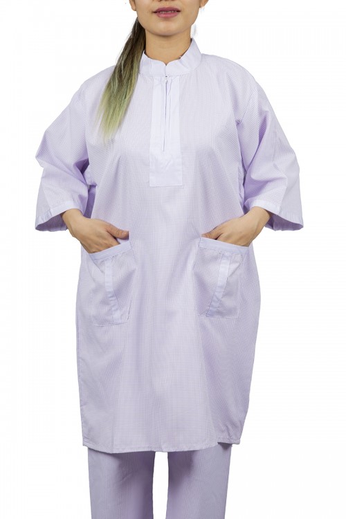 زي عاملات بياقة عالية و سحاب مع جيب