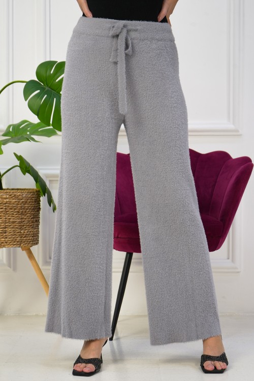 Women Grey Winter Pant at Rs 390/piece