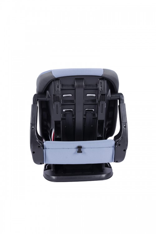 مقعد سيارة للأطفال بحزام أمان لون سماوي