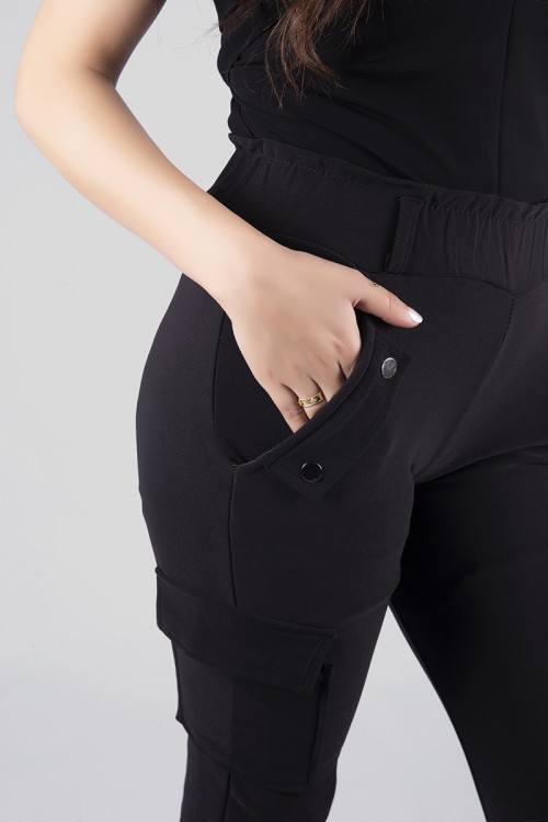 بنطلون نسائي شتوي مبطن  أنيق لون أسود خصر عالي بجيوب أمامية وعلى الجوانب مزينة بالأزرار