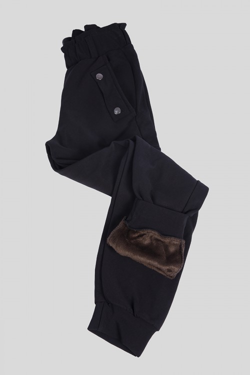 بنطلون نسائي شتوي مبطن  أنيق لون أسود خصر عالي بجيوب أمامية وعلى الجوانب مزينة بالأزرار