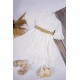 فستان بناتي أنيق لون أبيض ياقة مرتفعة وأزرار أمامية وحزام باللون البيح بفيونكة وكريستال باللون الذهبي