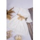 فستان بناتي أنيق لون أبيض ياقة مرتفعة وأزرار أمامية وحزام باللون البيح بفيونكة وكريستال باللون الذهبي
