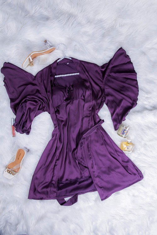 قميص لانجري نسائي قصير  قطعتين لون موف قماش حرير أكمام واسعة 