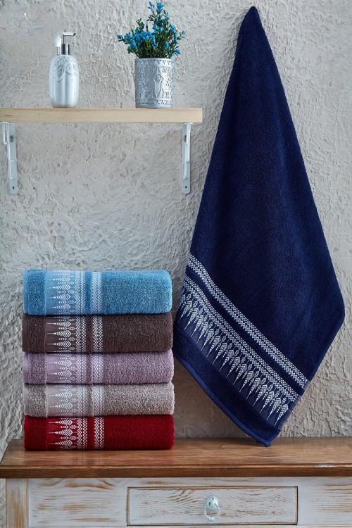 منشفة حمام ناعمة أطراف مزخرفة 