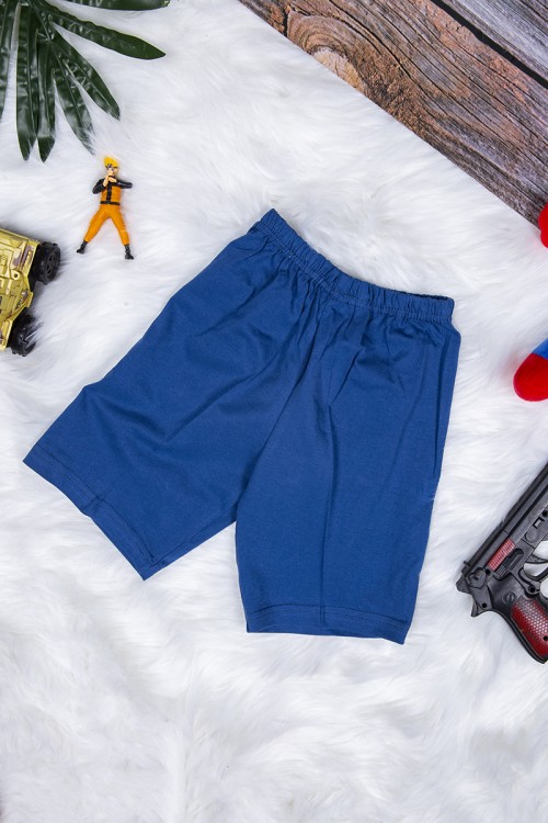 طقم بيجاما ولادي قطعتين علاقي بكتابات من الأمام مع شورت قصير