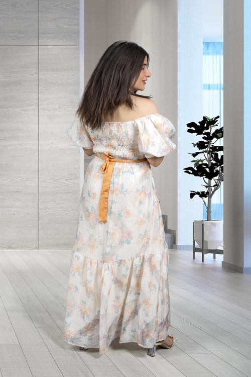 فستان نسائي أنيق قماش مشجر قصير بقصدر مربعة مفتوحة بأزرار من الأمام و زم على الأكمام وحزام على الخصر 