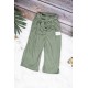 بنطلون بناتي واسع أنيق لون أخضر بجيوب من الأمام و رباط على الخصر 