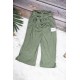 بنطلون بناتي واسع أنيق لون أخضر بجيوب من الأمام و رباط على الخصر 