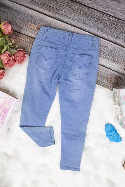 بنطلون بناتي جينز سكيني أنيق لون أزق بجيوب من الأمام والخلف وسحاب و زر قفل