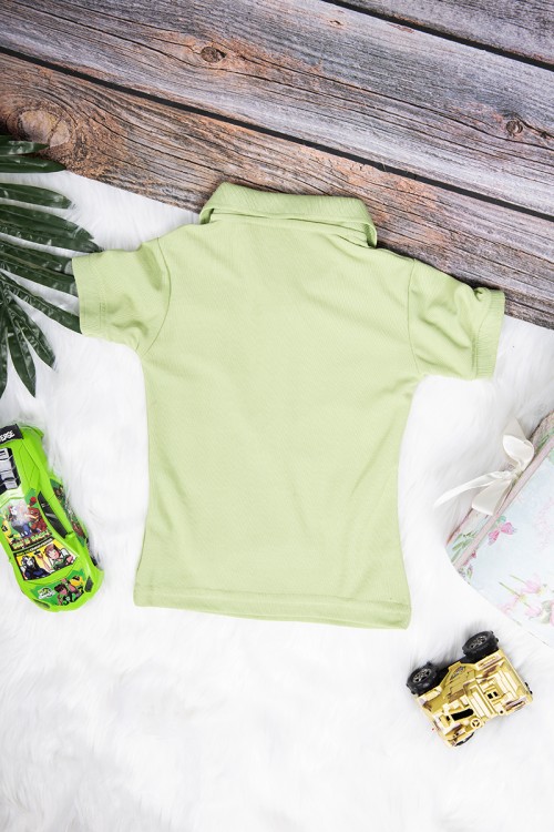 تيشرت بناتي انيق لون تفاحي أكمام قصيرة و ياقة بأزرار من الأمام