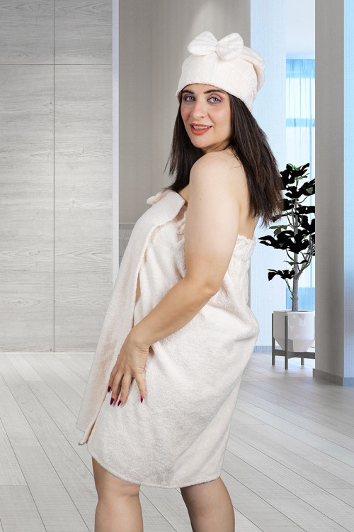 منشفة حمام قطن نسائية لون سكري قطعتين تنورة مع منشفة رأس عليهم فيونكة