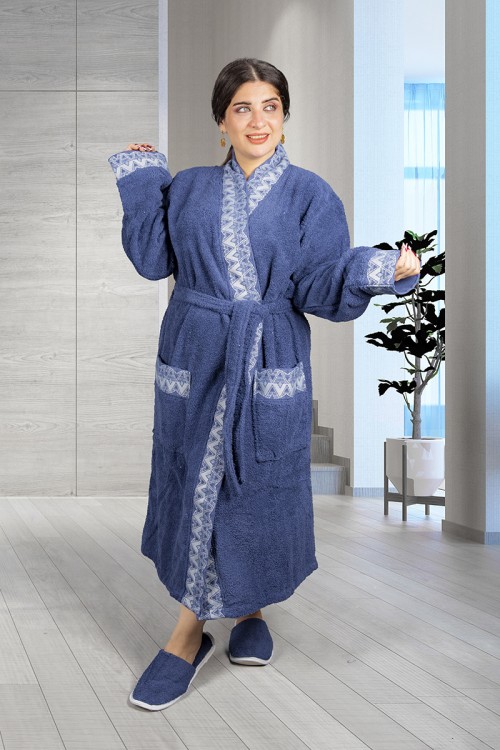 طقم روب حمام طويل لون كحلي 2 قطع يتكون من روب  ومنشفة كبيرة ومنشفة رأس وقفاز غسيل و شبشب