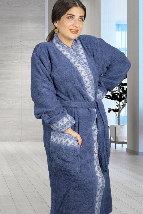 طقم روب حمام طويل لون كحلي 2 قطع يتكون من روب  ومنشفة كبيرة ومنشفة رأس وقفاز غسيل و شبشب