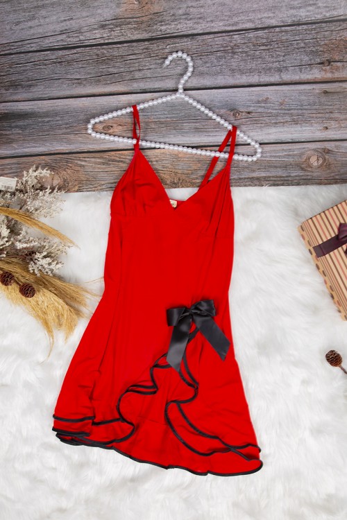 قميص نوم لانجري نسائي قصير قطعتين قماش مطاط بأطراف ساتان مع فيونكه من الأمام