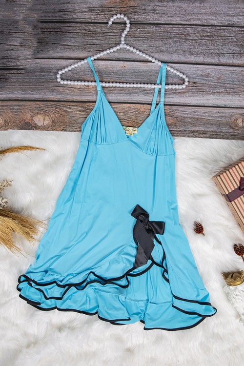 قميص نوم لانجري نسائي قصير قطعتين قماش مطاط بأطراف ساتان باللون الأسود مع فيونكة 