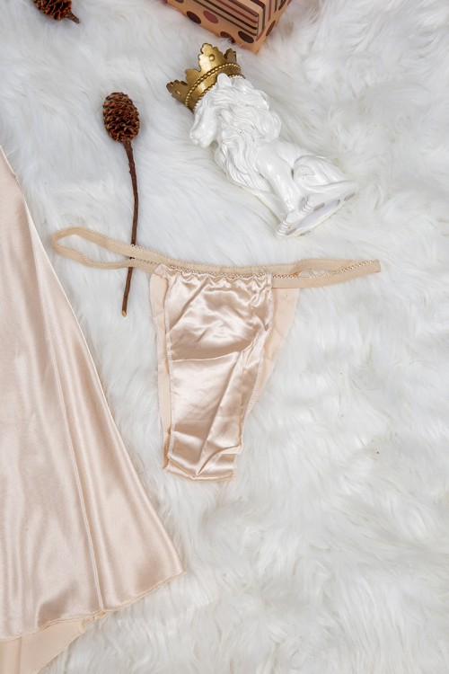 قميص نوم لانجري نسائي قصير قطعتين قماش ساتان مع دانتيل من الصدر و فتحات من الجوانب 