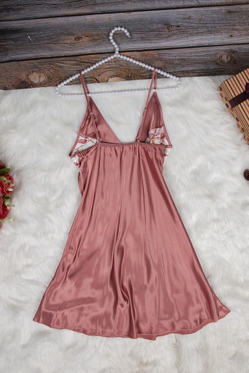 قميص نوم لانجري نسائي قصير ناعم ثلاث قطع قماش ساتان سادة مع مشجر 