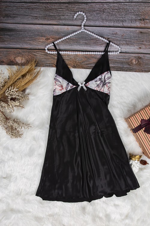 قميص نوم لانجري نسائي قصير ناعم ثلاث قطع قماش ساتان سادة مع مشجر 