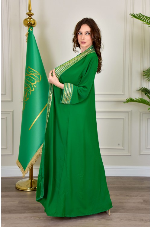 بشت وطني نسائي أنيق لون أخضر قماش شيفون بأطراف مطرزة باللون الفضي أكمام قصيرة و مفتوح برباط من الأمام