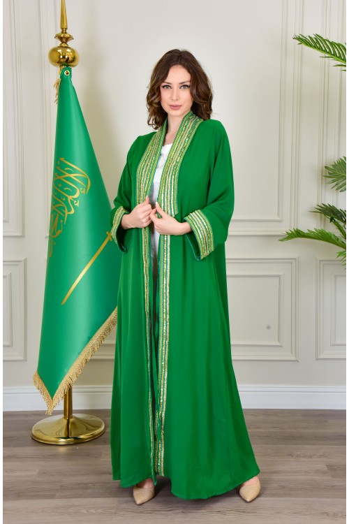 بشت وطني نسائي أنيق لون أخضر قماش شيفون بأطراف مطرزة باللون الفضي أكمام قصيرة و مفتوح برباط من الأمام