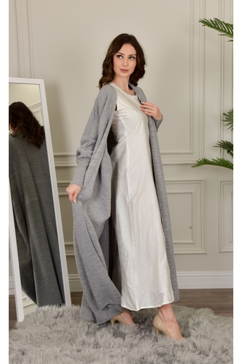 عباية شتوي نسائي تركي أنيقة لون رمادي مفتوحة من الأمام وأكمام ضيقة