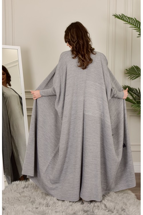 عباية شتوي نسائي تركي أنيقة لون رمادي مفتوحة من الأمام وأكمام ضيقة