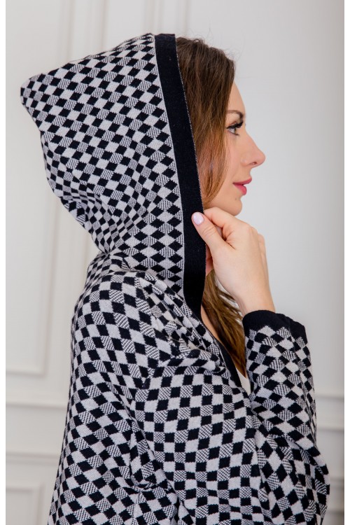 عباية شتوي نسائي تركي أنيقة لون أسود وأبيض ومفتوحة من الأمام ومتصلة بغطاء الرأس مع جيوب أمامية