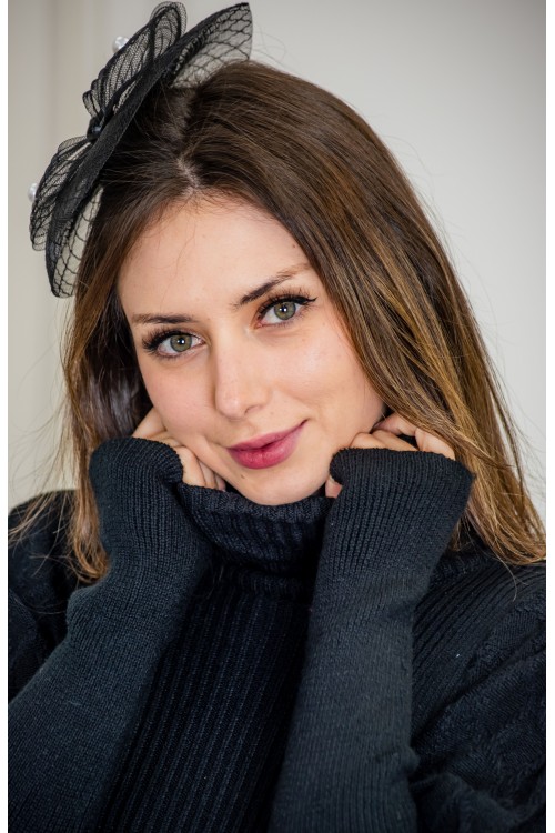 فستان شتوي نسائي طويل أنيق  بأكمام طويلة وياقة عالية