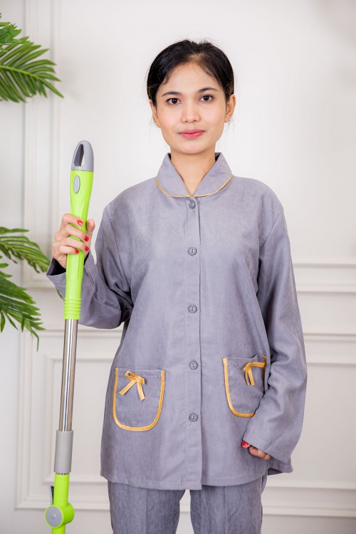 زي عاملة شتوي قطعتين أكمام طويلة وجيوب فيونكة و ياقة بازرار أمامية