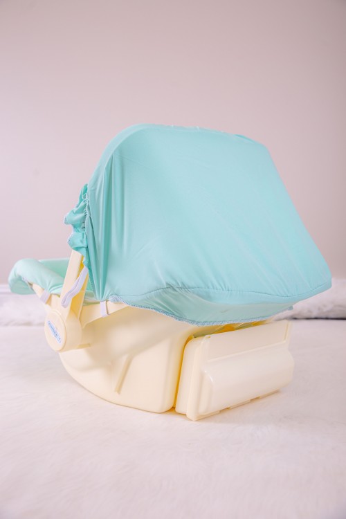 كرسي أطفال بحزام وغطاء حماية