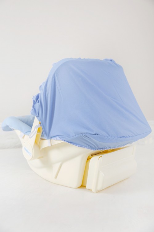 كرسي أطفال بحزام وغطاء حماية